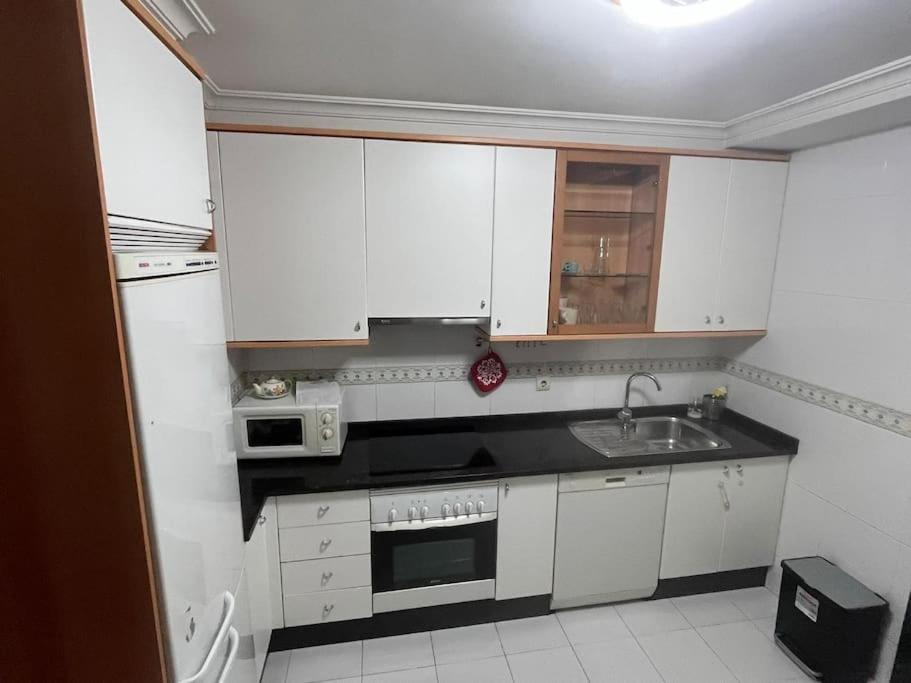 Ferienwohnung Piso En Bouzas Con Vistas A La Ria Vigo Exterior foto